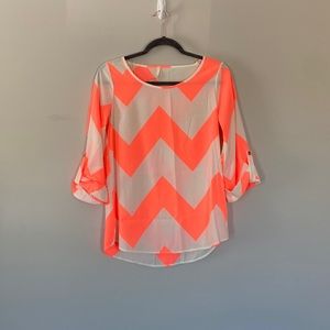 *LIGHTLY WORN* pink chevron 3/4 sleeve blouse from a BOUTIQUE.